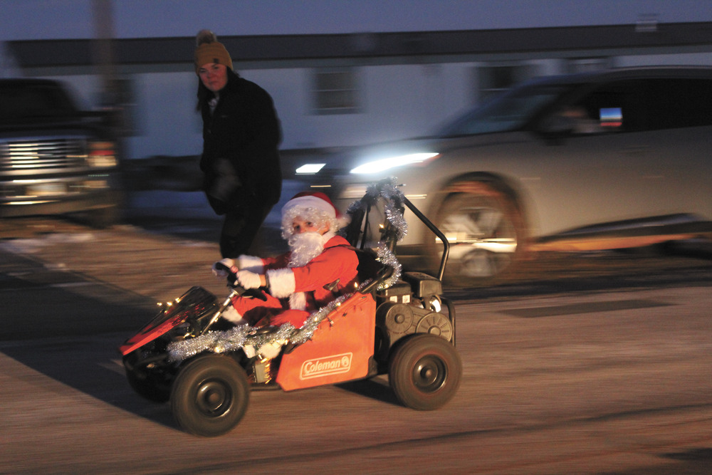 Hillsdale carries on Christmas Parade tradition Pine Bluffs Post