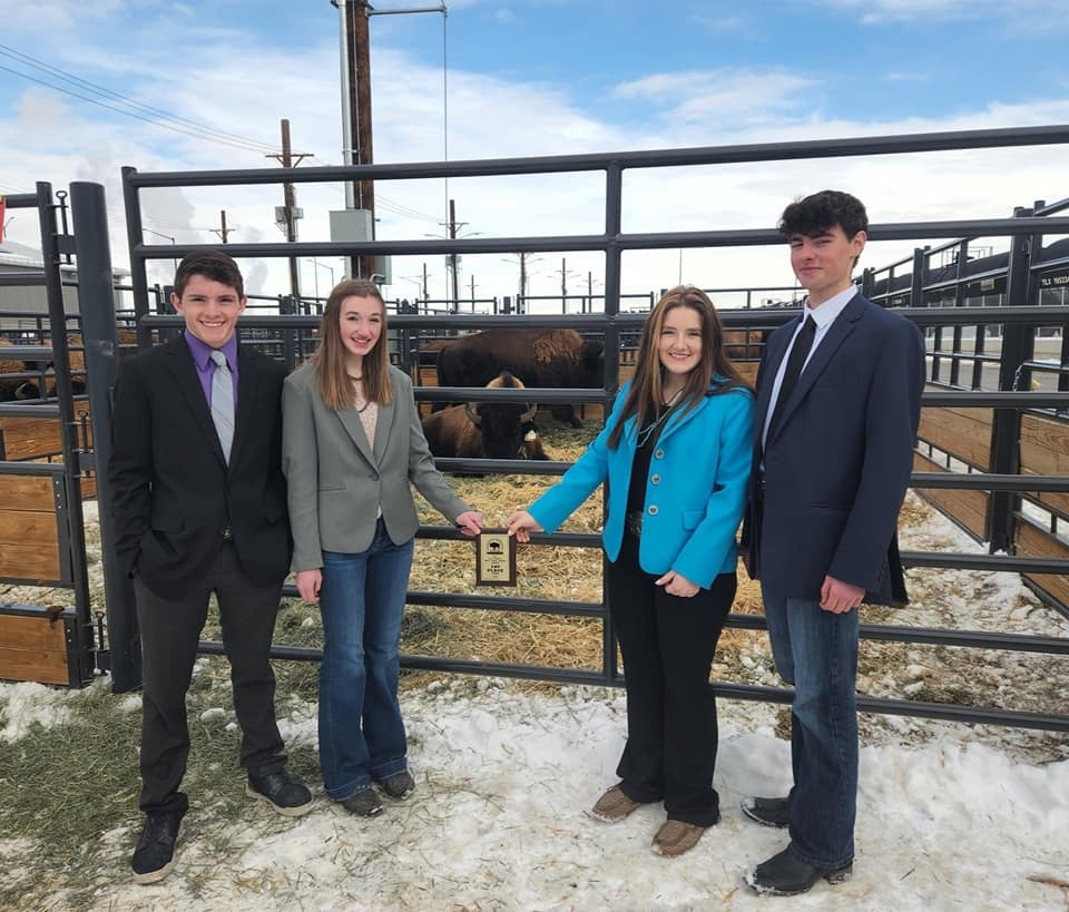 Burns FFA place at Arizona National Livestock Show - Pine Bluffs Post